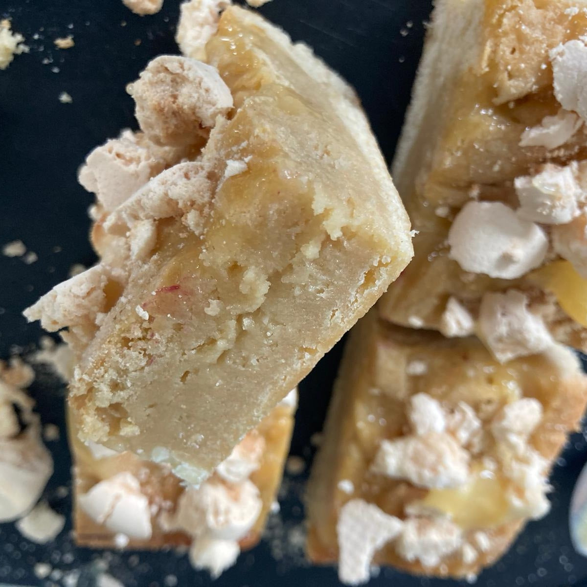 Lucious Lemon Meringue Blondies
