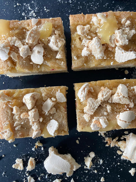 Lucious Lemon Meringue Blondies