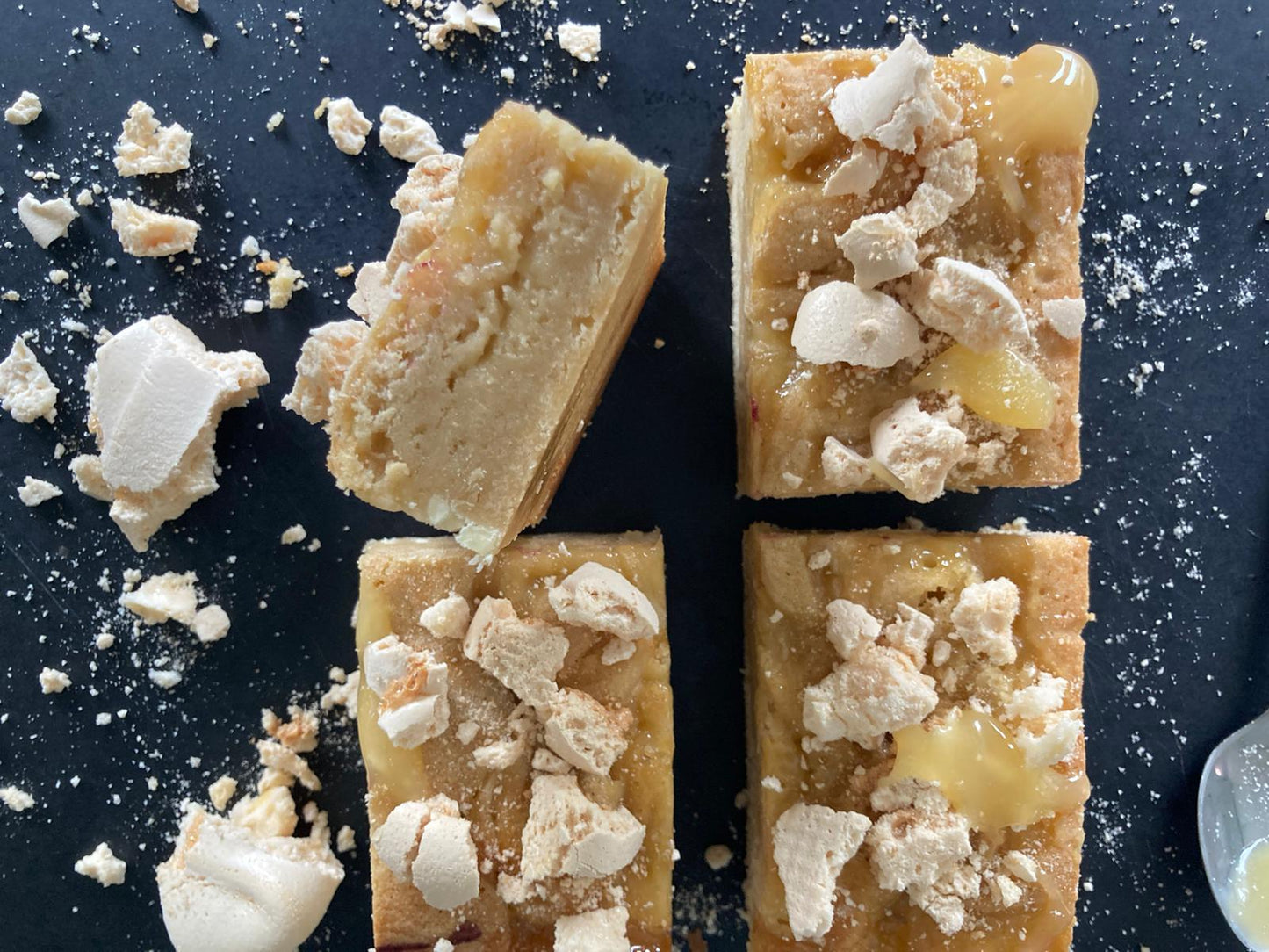 Lucious Lemon Meringue Blondies